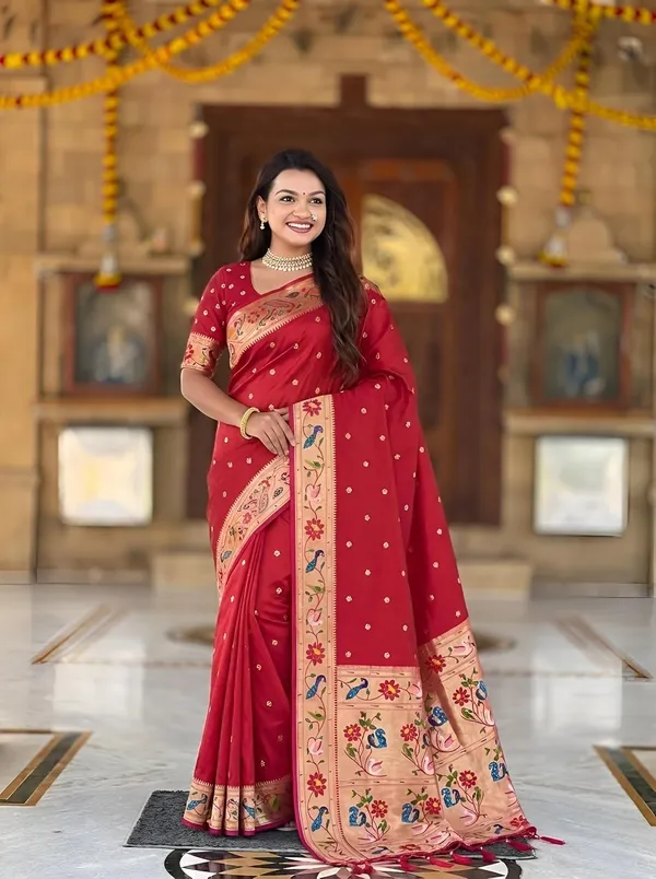 Paithani_Silk_Saree_With_Blouse_Piece
