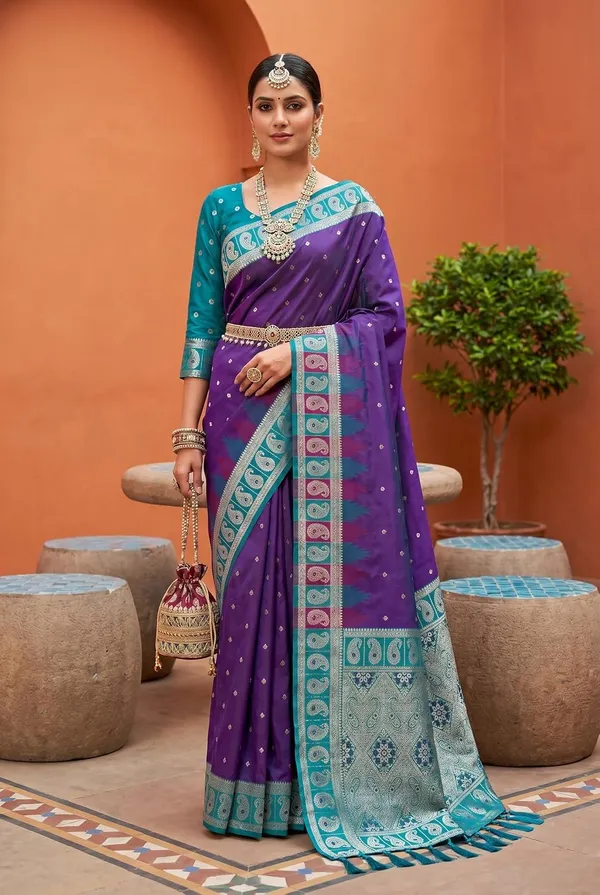 Banarasi_Silk_Saree_With_Blouse_Piece