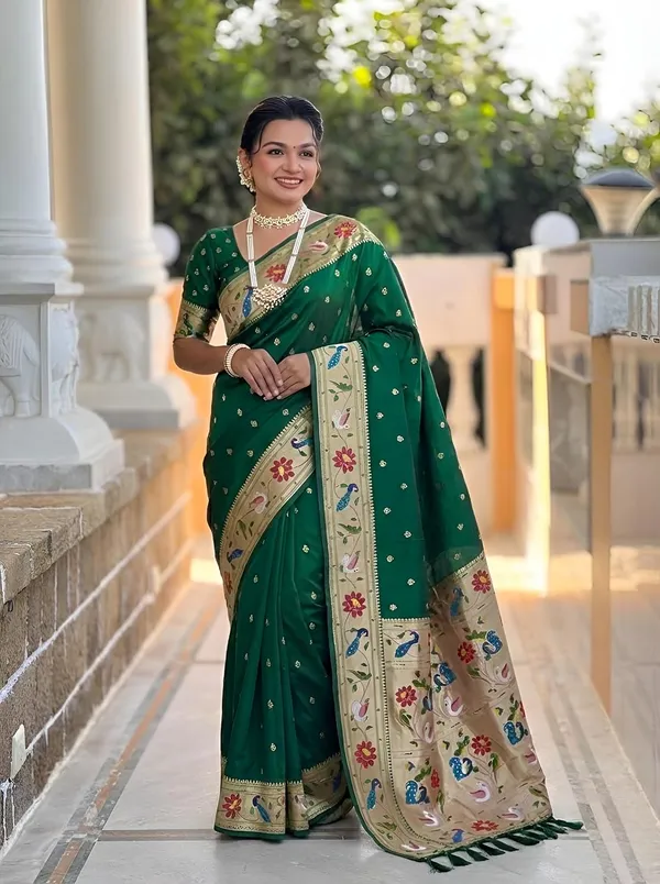 Paithani_Silk_Saree_With_Blouse_Piece