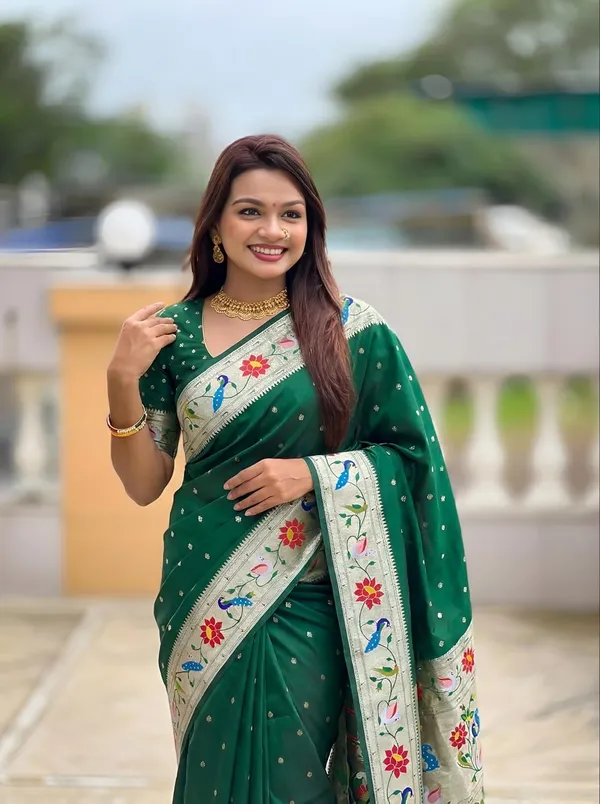 Paithani_Silk_Saree_With_Blouse_Piece