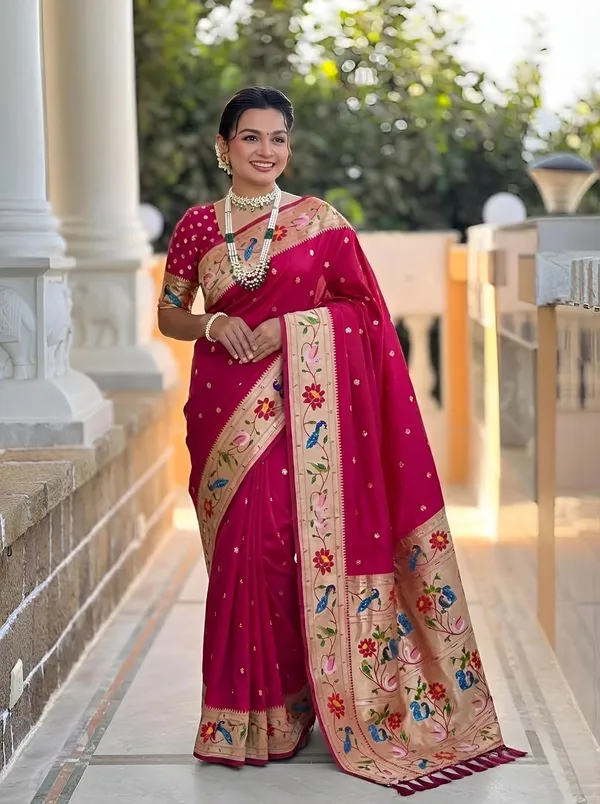 Paithani_Silk_Saree_With_Blouse_Piece