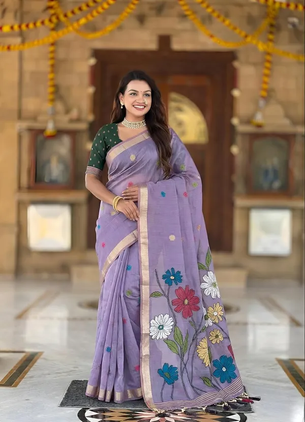 Women_Linen_Blend_Saree_With_Blouse_Piece