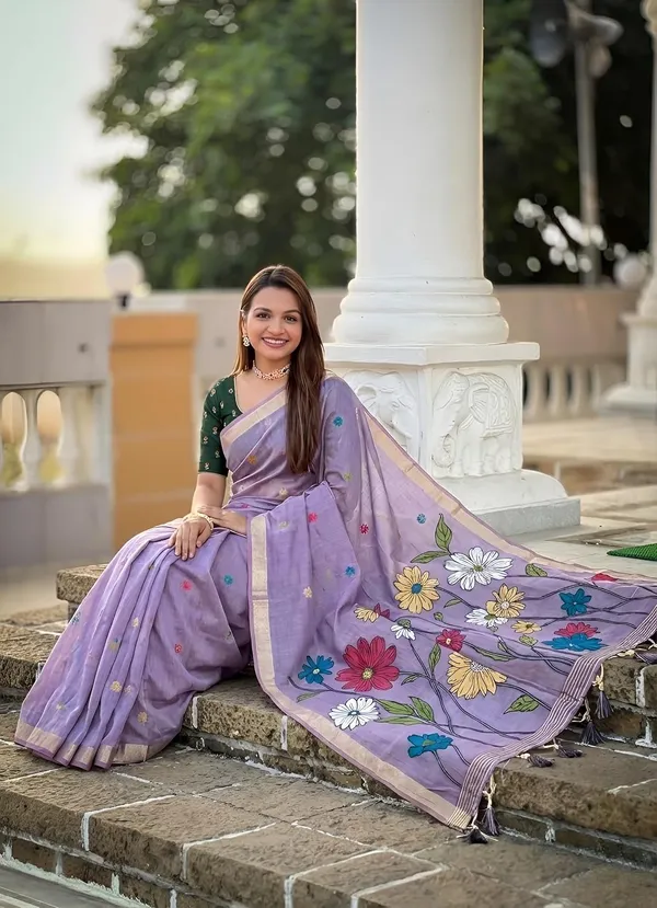 Women_Linen_Blend_Saree_With_Blouse_Piece