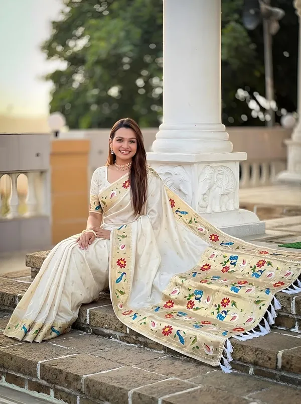 Paithani_Silk_Saree_With_Blouse_Piece