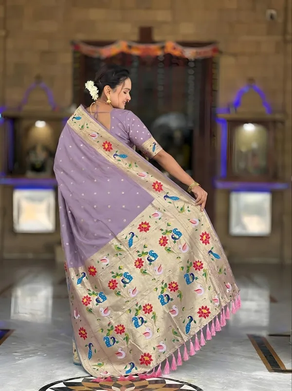 Paithani_Silk_Saree_With_Blouse_Piece