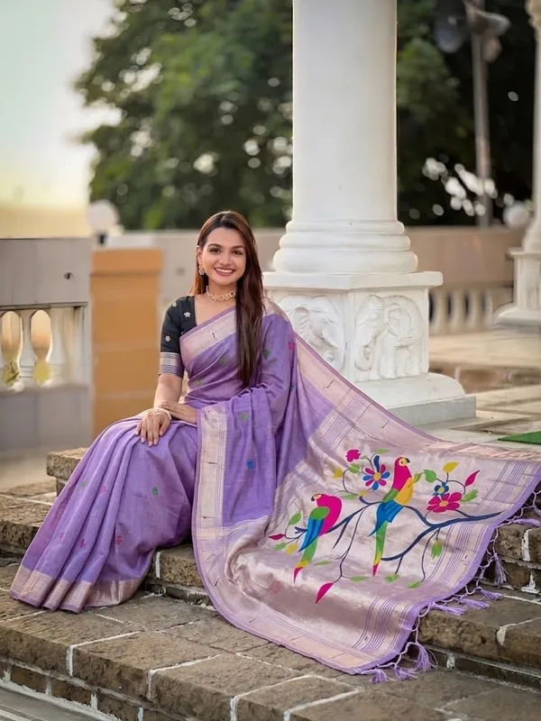 Women_Cotton_Silk_Saree_With_Unstitched_Blouse_Piece