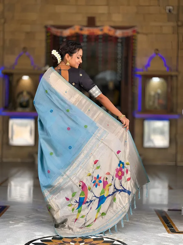 Women_Cotton_Silk_Saree_With_Unstitched_Blouse_Piece