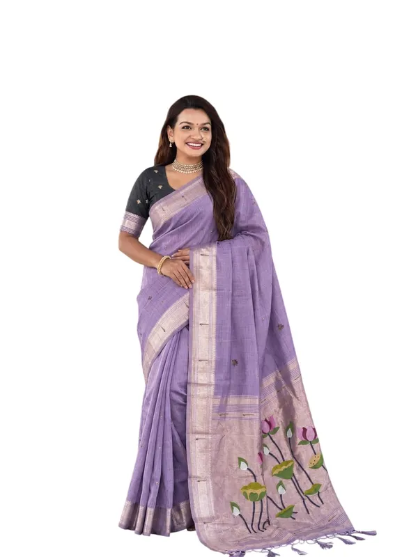 Cotton_Saree_With_Lotus_Floral_Design