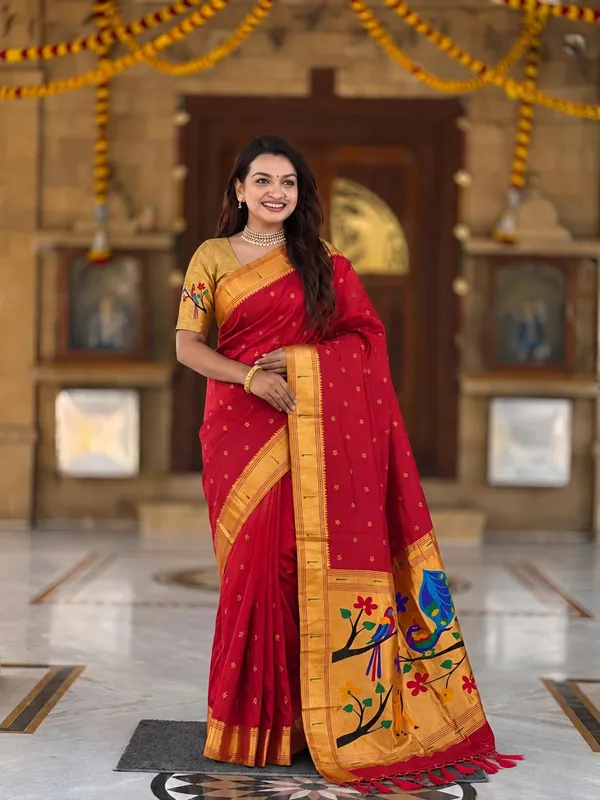 Paithani_Silk_Saree_With_Blouse_Piece