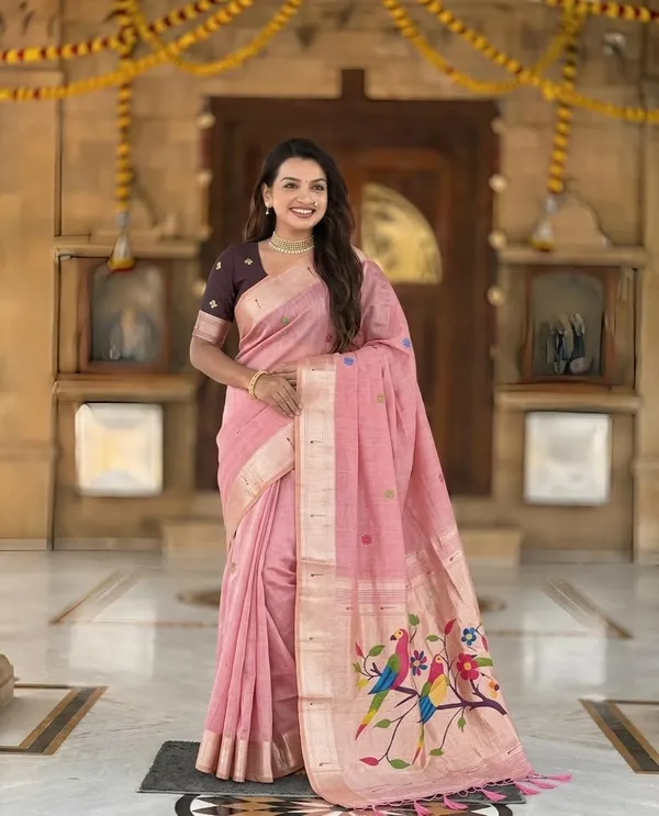 Women_Cotton_Silk_Saree_With_Unstitched_Blouse_Piece
