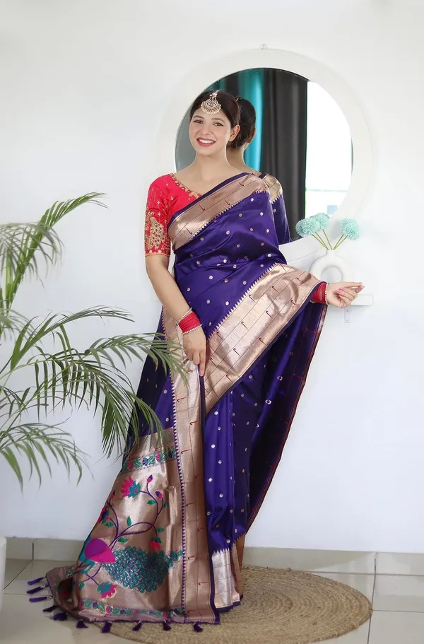 Paithani_Silk_Saree_With_Unstitched_Blouse_Piece