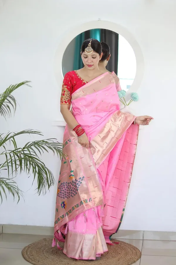 Women_Paithani_Silk_Saree_With_Blouse_Piece