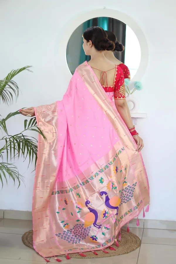 Women_Paithani_Silk_Saree_With_Blouse_Piece