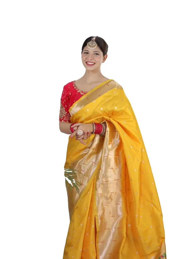 Women_Paithani_Silk_Saree_With_Unstitched_Blouse_Piece