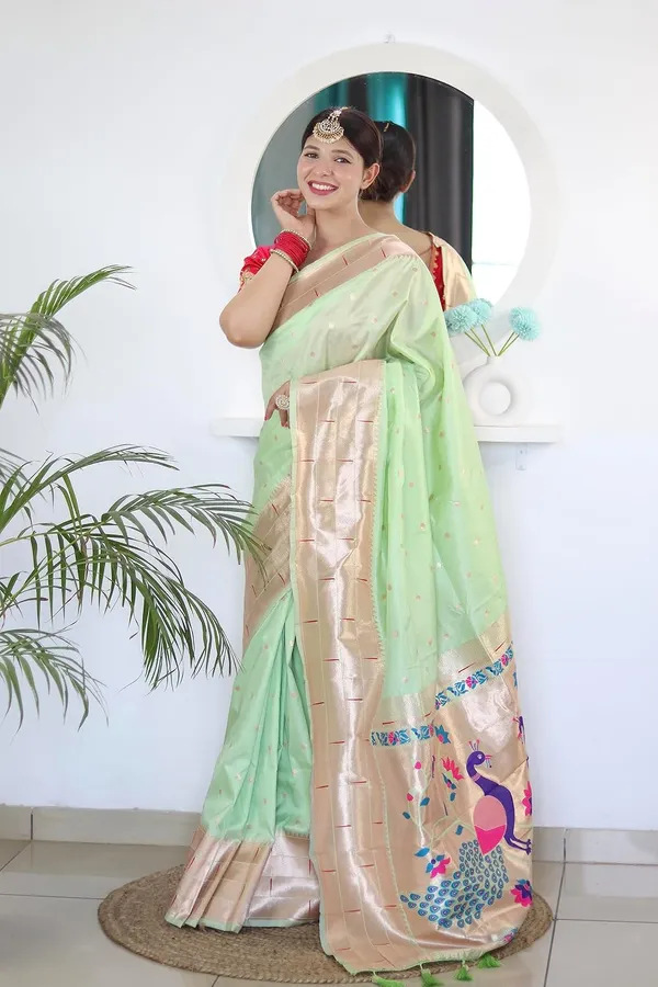 Paithani_Silk_Saree_With_Unstitched_Blouse_Piece