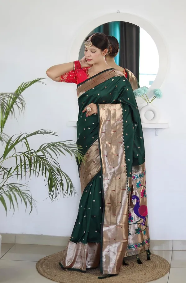 Women_Paithani_Silk_Saree_With_Unstitched_Blouse_Piece