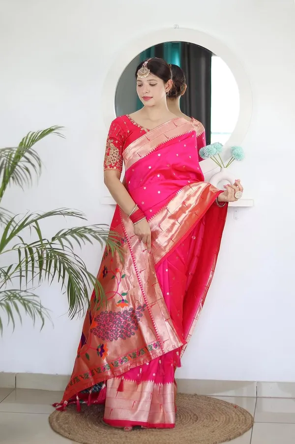 Paithani_Silk_Saree_With_Unstitched_Blouse_Piece