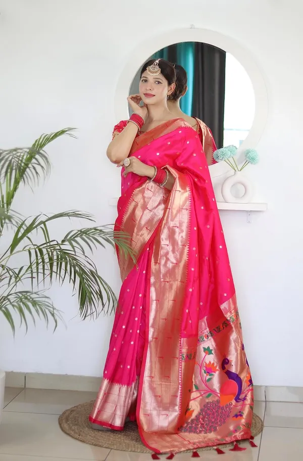 Paithani_Silk_Saree_With_Unstitched_Blouse_Piece