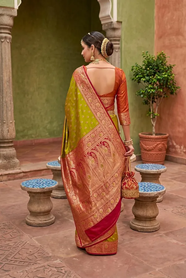 Silk_Saree_With_Blouse_Piece