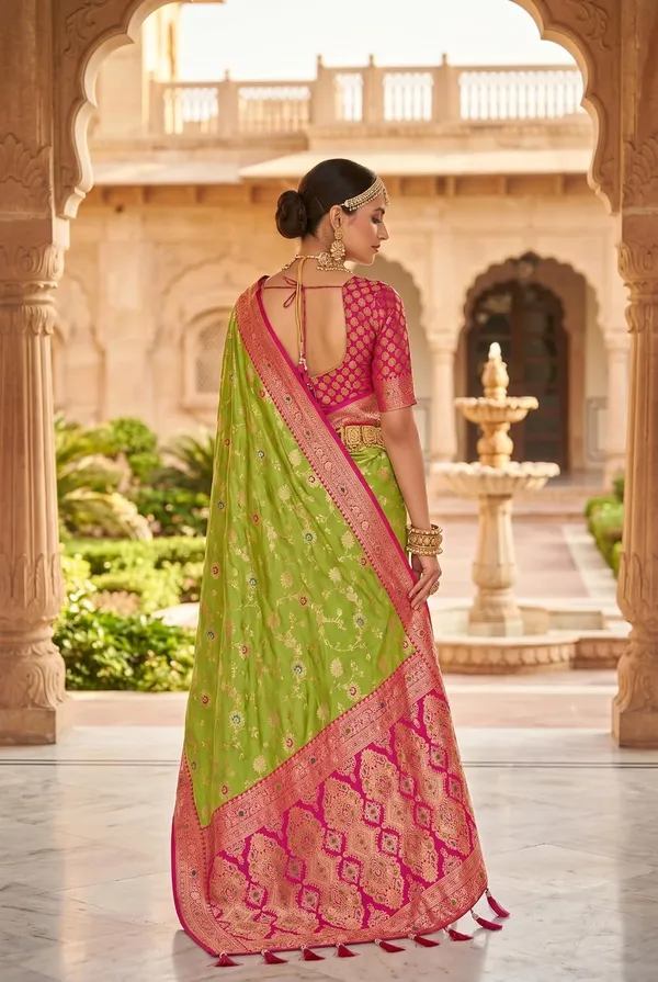 Banarasi_Silk_Saree_With_Blouse_Piece