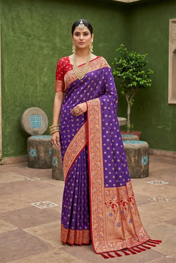 Silk_Saree_With_Blouse_Piece