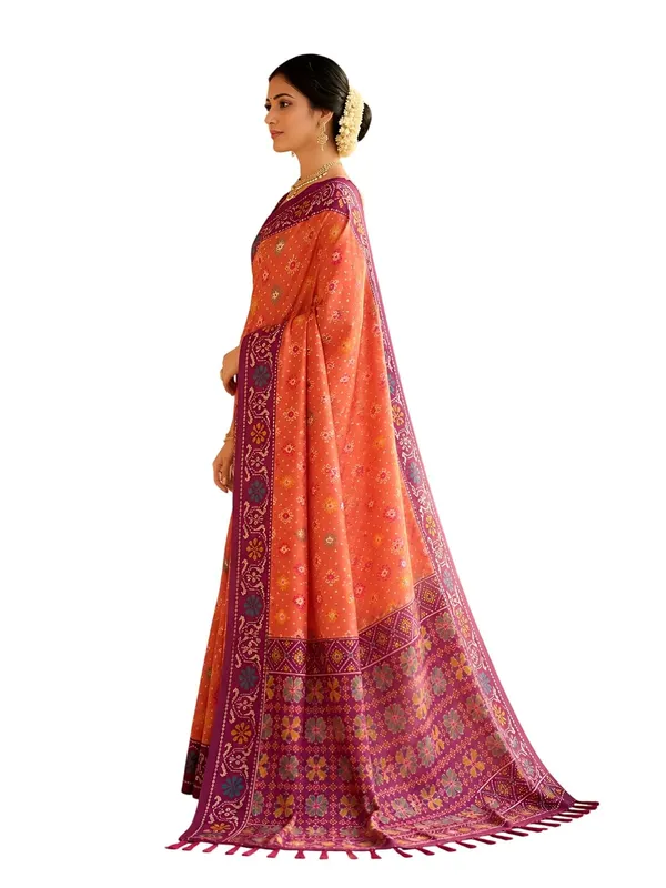 Patola_Silk_Saree_With_Blouse_Piece