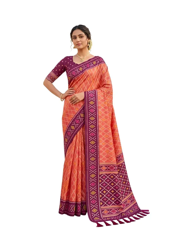 Patola_Silk_Saree_With_Blouse_Piece