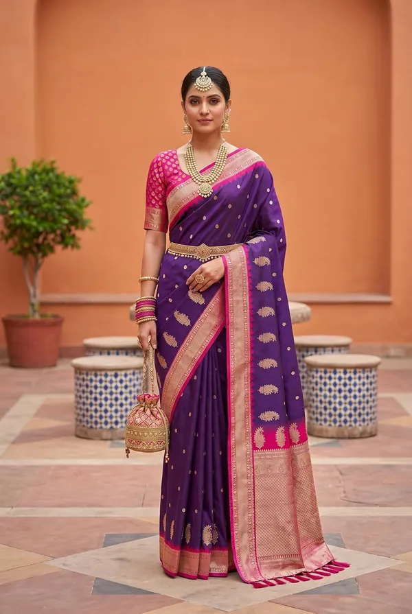 Silk_Saree_With_Blouse_Piece