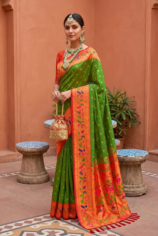Paithani_Silk_Saree_With_Blouse_Piece