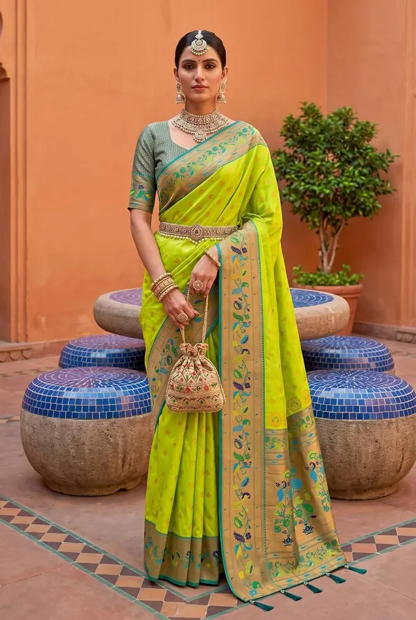 Paithani_Silk_Saree_With_Blouse_Piece