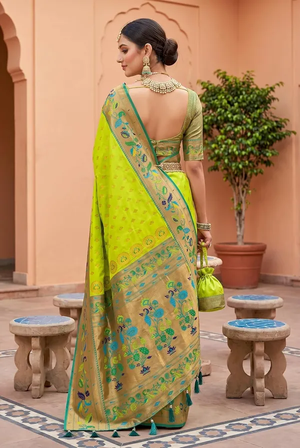 Paithani_Silk_Saree_With_Blouse_Piece