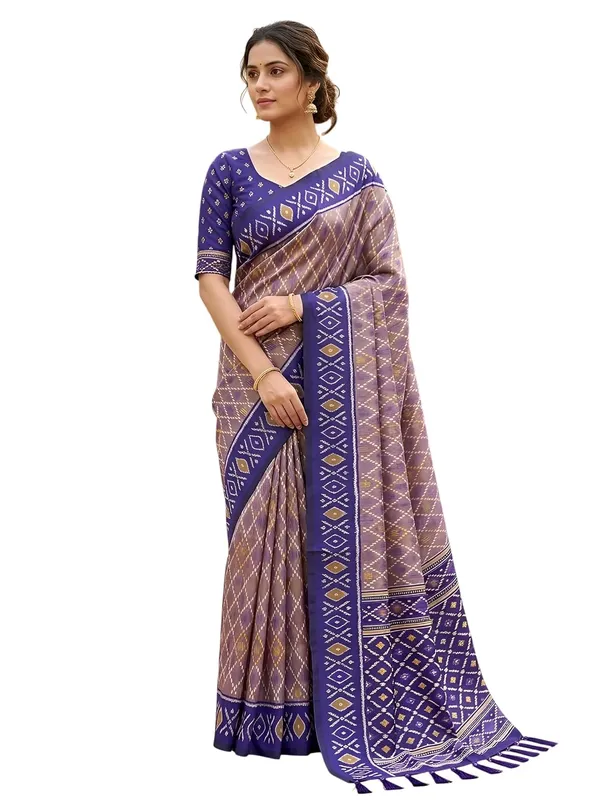 Patola_Silk_Saree_With_Blouse_Piece