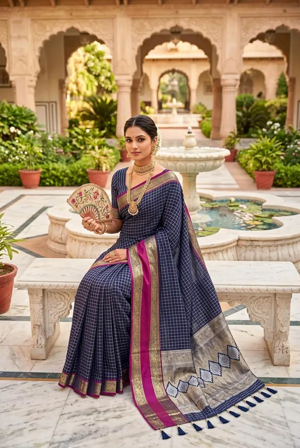 Silk_Saree_With_Blouse_Piece