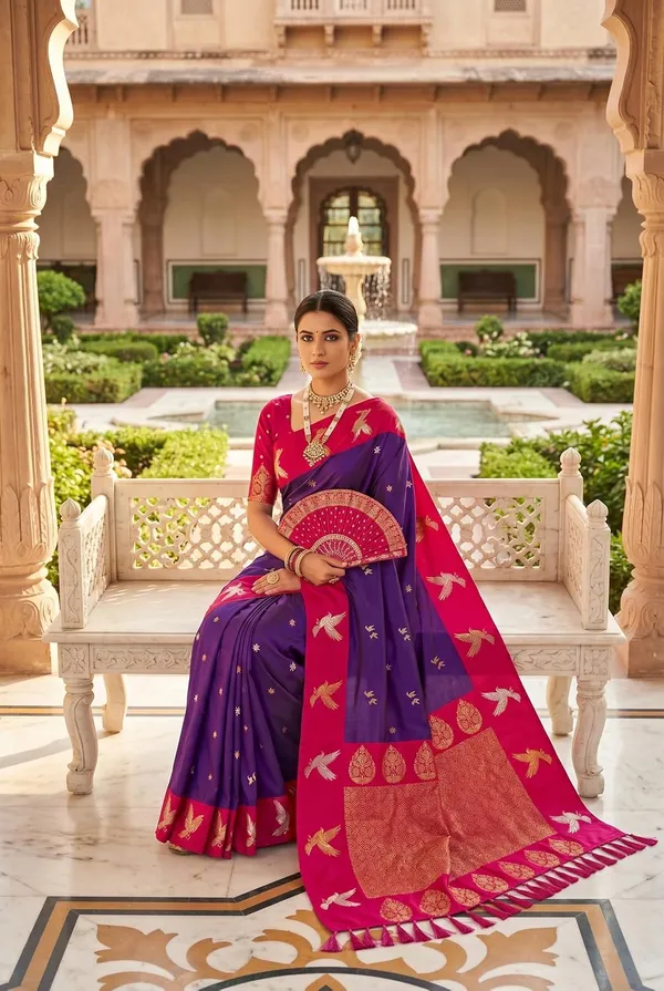 Silk_Saree_With_Zari_Weaving_And_Blouse_Piece
