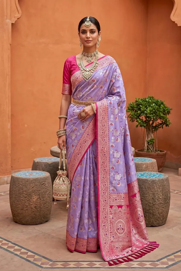 Banarasi_Silk_Saree_With_Zari_Weaving