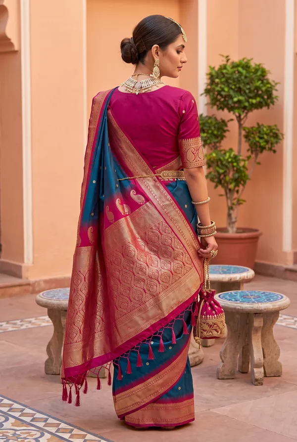 Banarasi_Silk_Saree_with_Silver_Zari_Paisley_Weaving