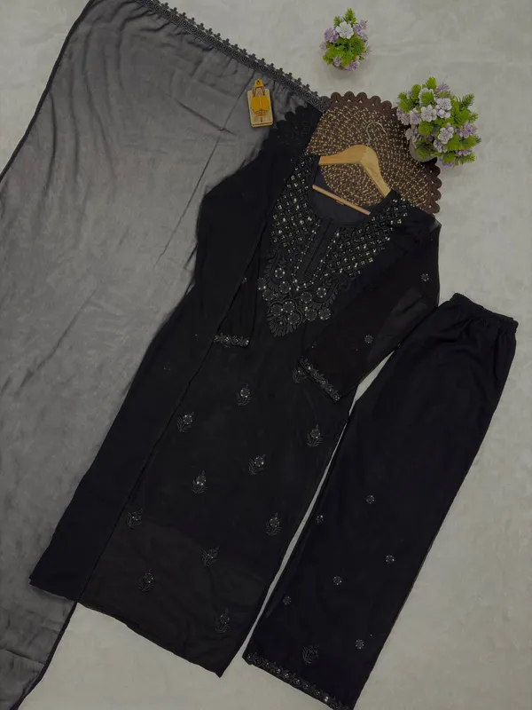 Black_Georgette_Embroidered_Kurta_Set_with_Dupatta