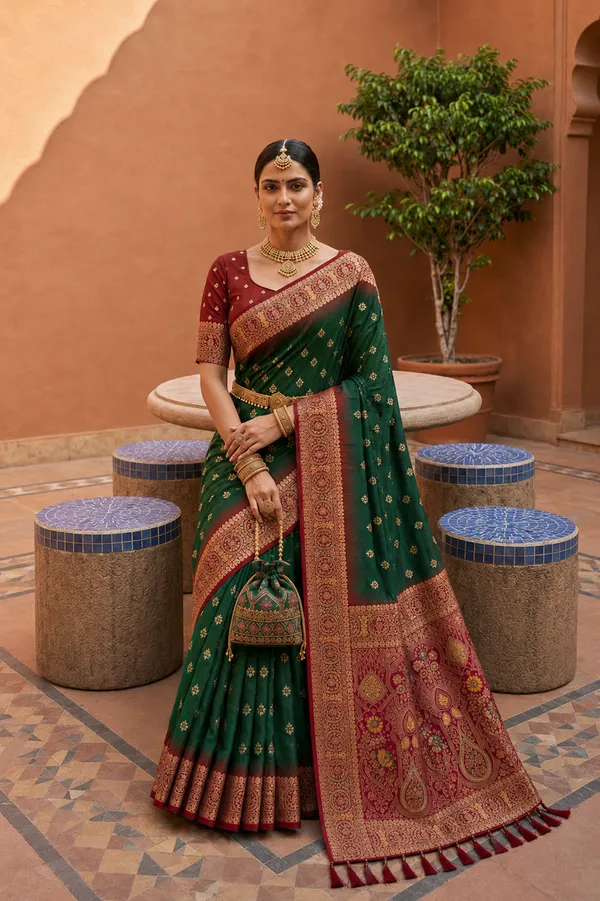 Bottle_Green_Designer_Banarasi_Saree_with_Intricate_Traditional_Border