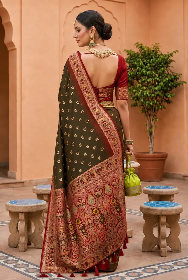 Dark_Mehendi_Designer_Banarasi_Saree_with_Intricate_Traditional_Border