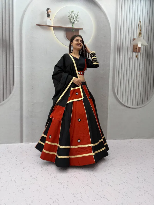 Elegant_Black_&_Red_Roman_Silk_Lehenga_Choli_with_Mirror_Work_&_Zari_Border_Dupatta
