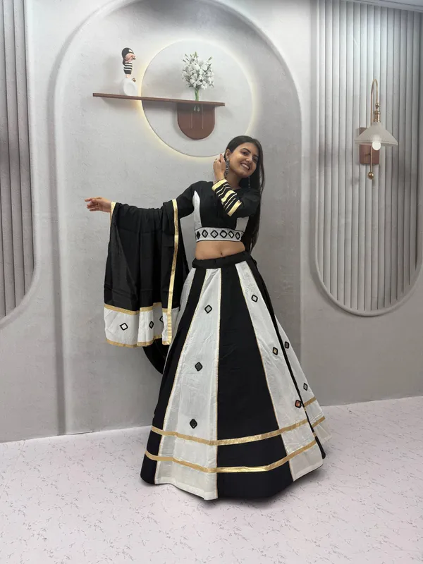 Elegant_Black_&_White_Roman_Silk_Lehenga_Choli_with_Mirror_Work_&_Zari_Border_Dupatta