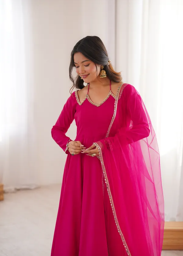 Elegant_Dark_Pink_Anarkali_Suit_Set_with_V-Neckline