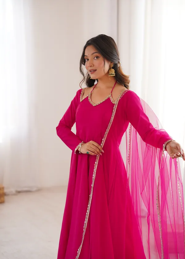 Elegant_Dark_Pink_Anarkali_Suit_Set_with_V-Neckline