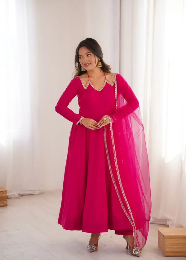 Elegant_Dark_Pink_Anarkali_Suit_Set_with_V-Neckline