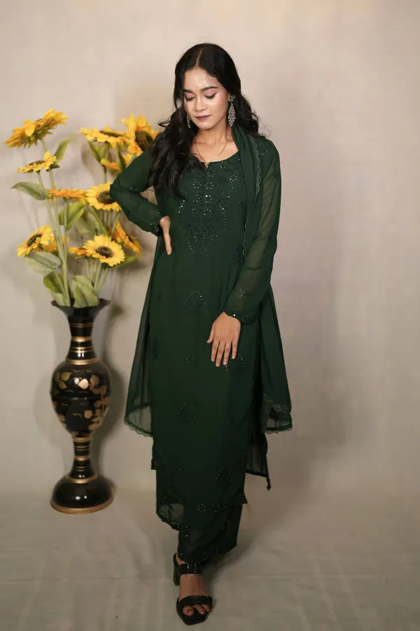 Elegant_Green_Embroidered_Georgette_Chikankari_Kurta_Set_with_Dupatta