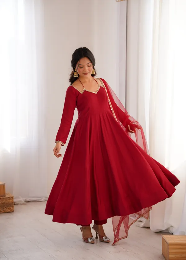 Elegant_Maroon_Anarkali_Suit_Set_with_V-Neckline
