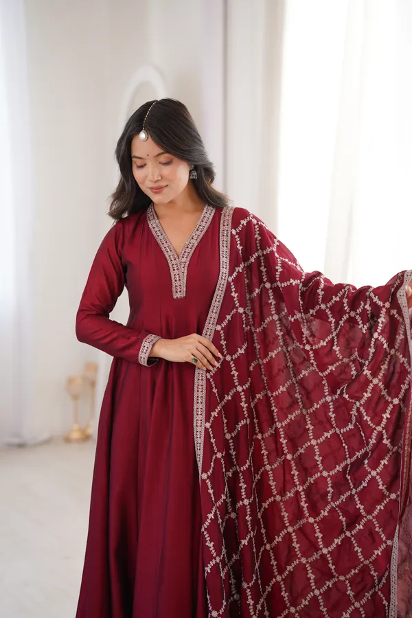 Elegant_Maroon_Embroidered_Anarkali_Gown_with_Matching_Designer_Dupatta