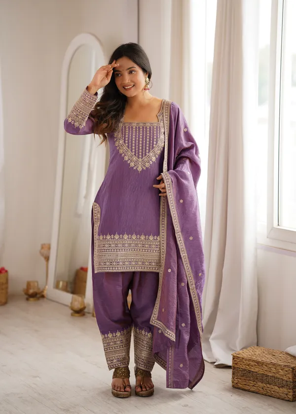 Elegant_Onion_Pink_Gold-Embroidered_Salwar_Suit_Set_with_Dupatta