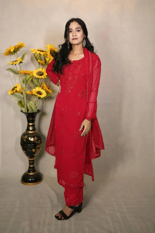 Elegant_Red_Embroidered_Georgette_Chikankari_Kurta_Set_with_Dupatta