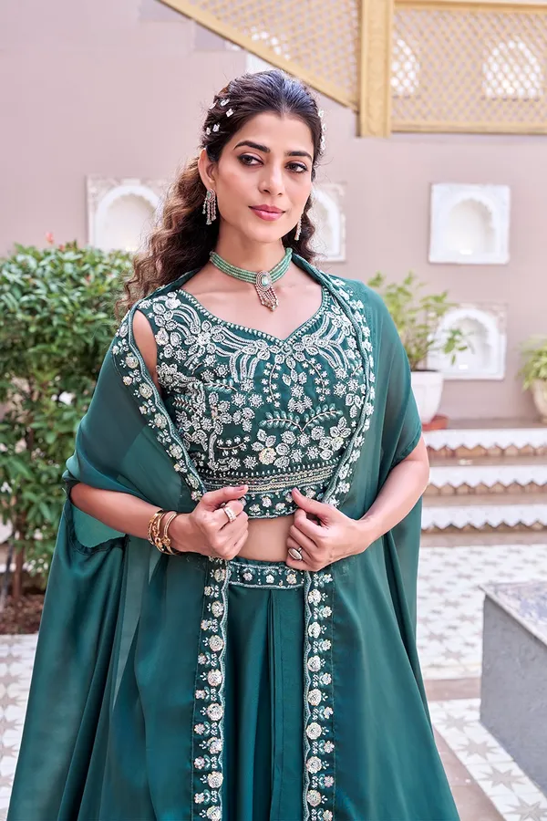 Elegant_Teal_Green_Embroidered_Lehenga_Choli_with_Dupatta